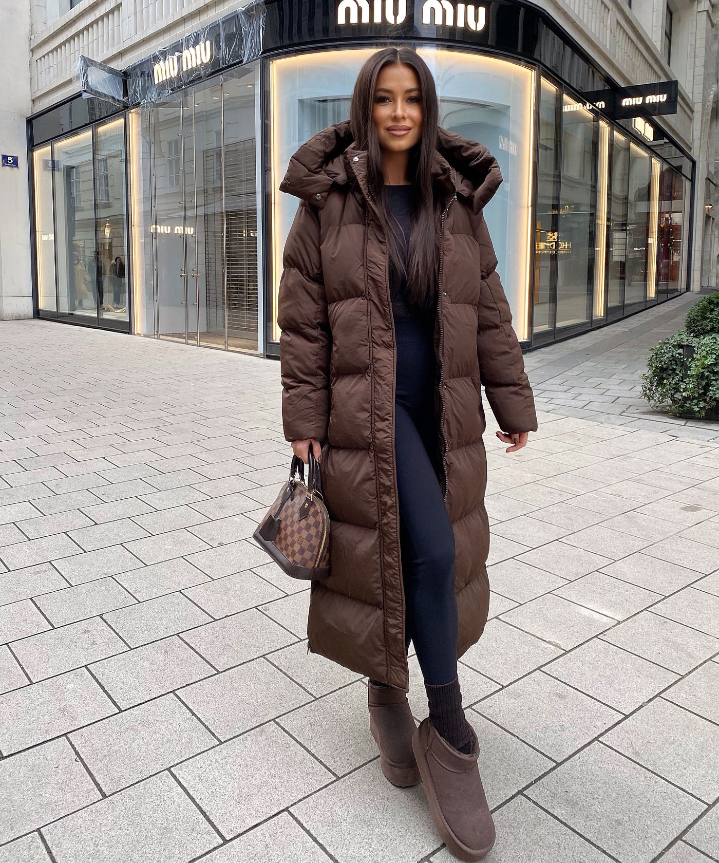 Oversize Jacke Addie Lang Dunkelbraun Ladypolitan ♡