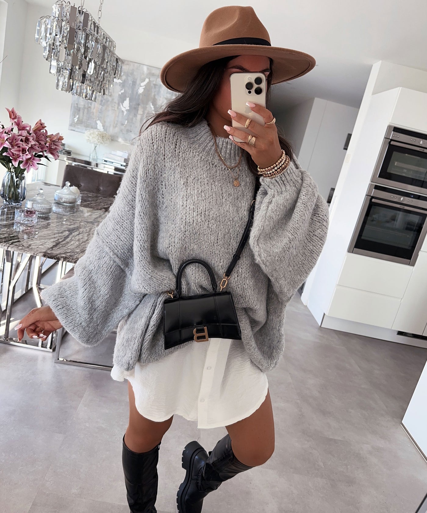 Oversize Pullover Nata Hellgrau  Ladypolitan ♡   