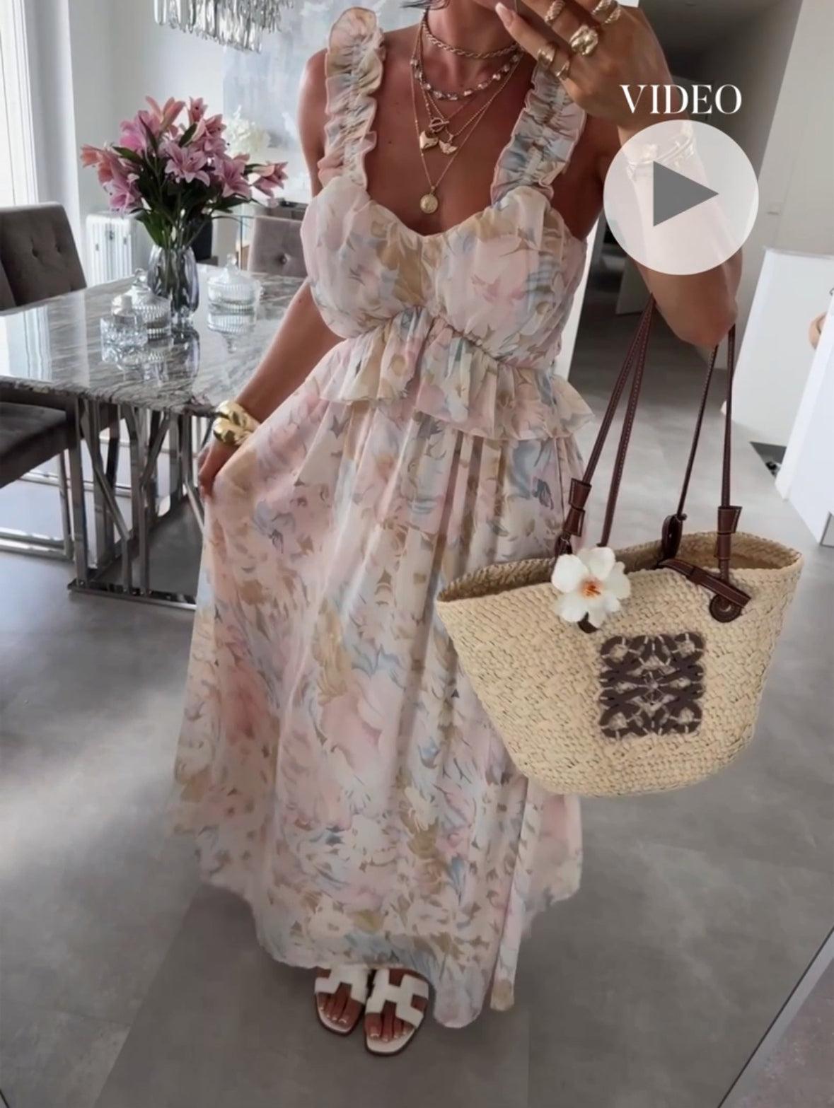 Maxi Kleid Lunara Beige Ladypolitan ♡