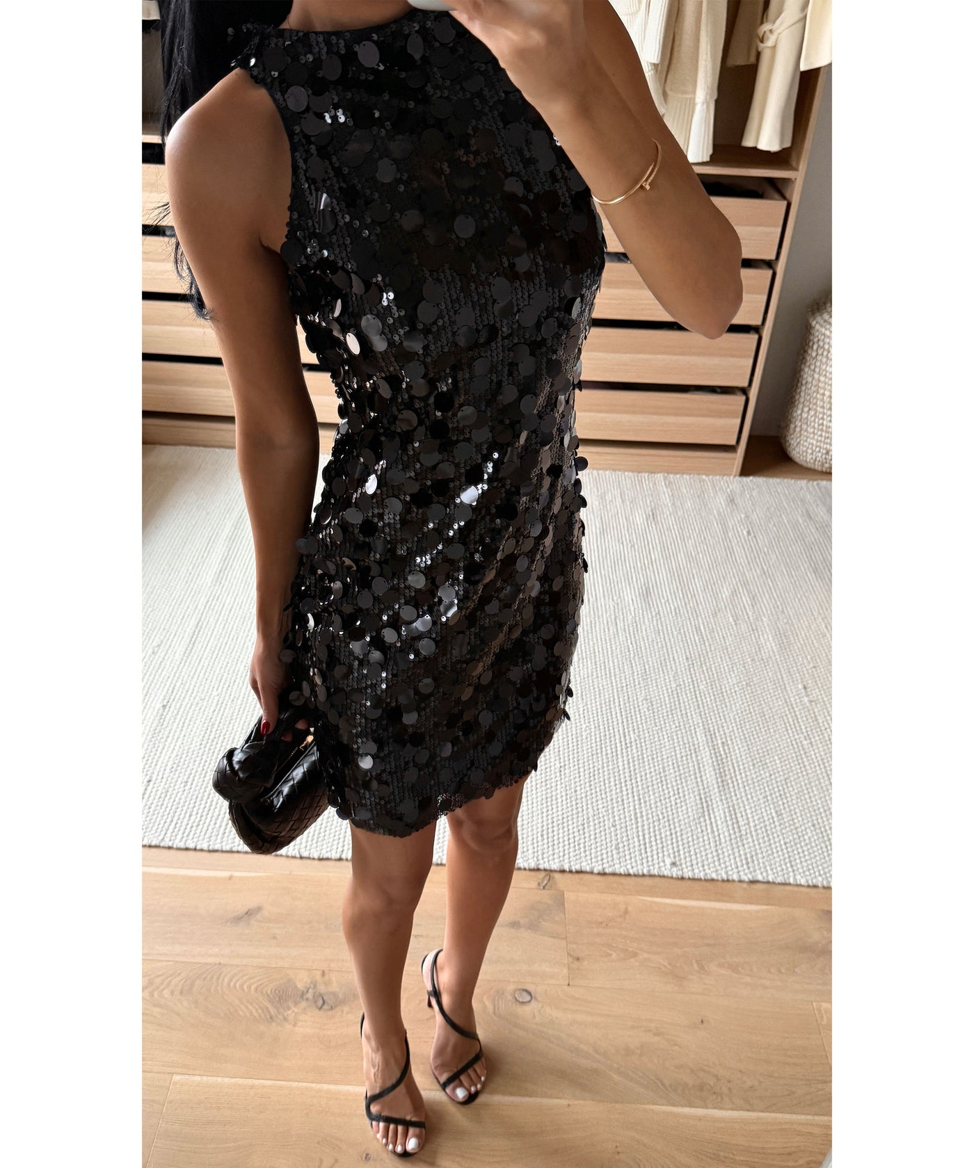 Pailletten Kleid Rinea Schwarz Ladypolitan ♡