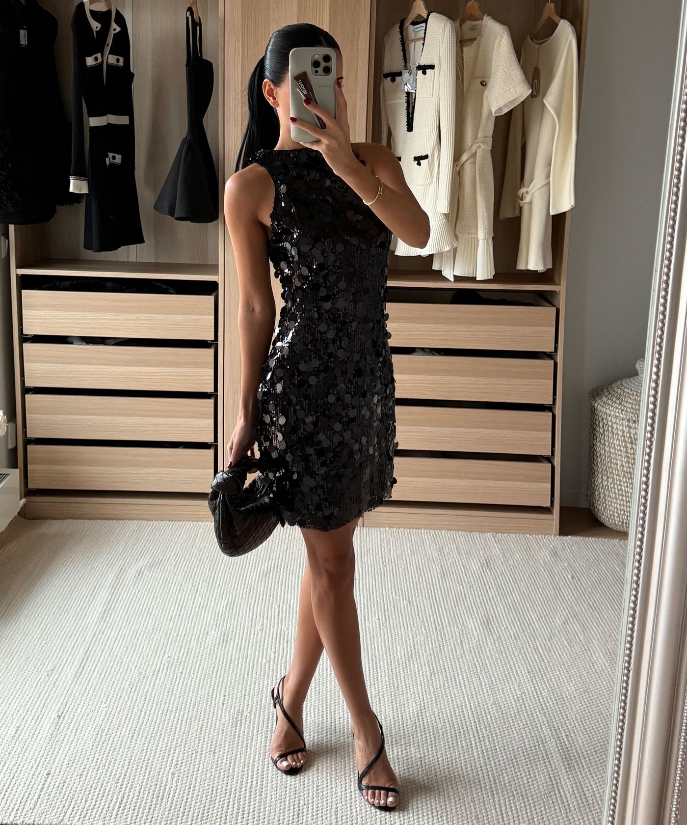 Pailletten Kleid Rinea Schwarz Ladypolitan ♡