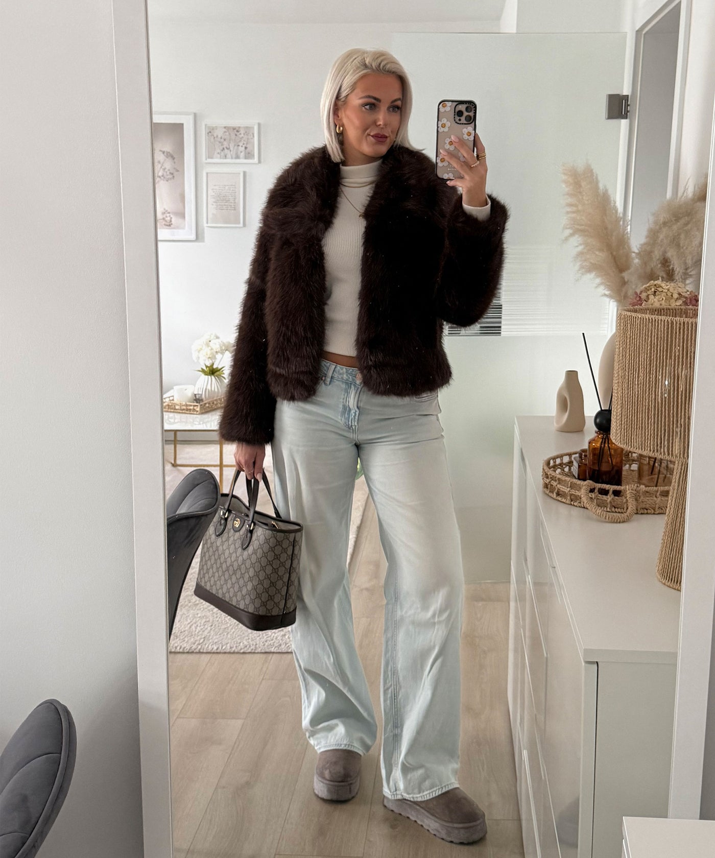 Felljacke Amara Dunkelbraun Ladypolitan ♡