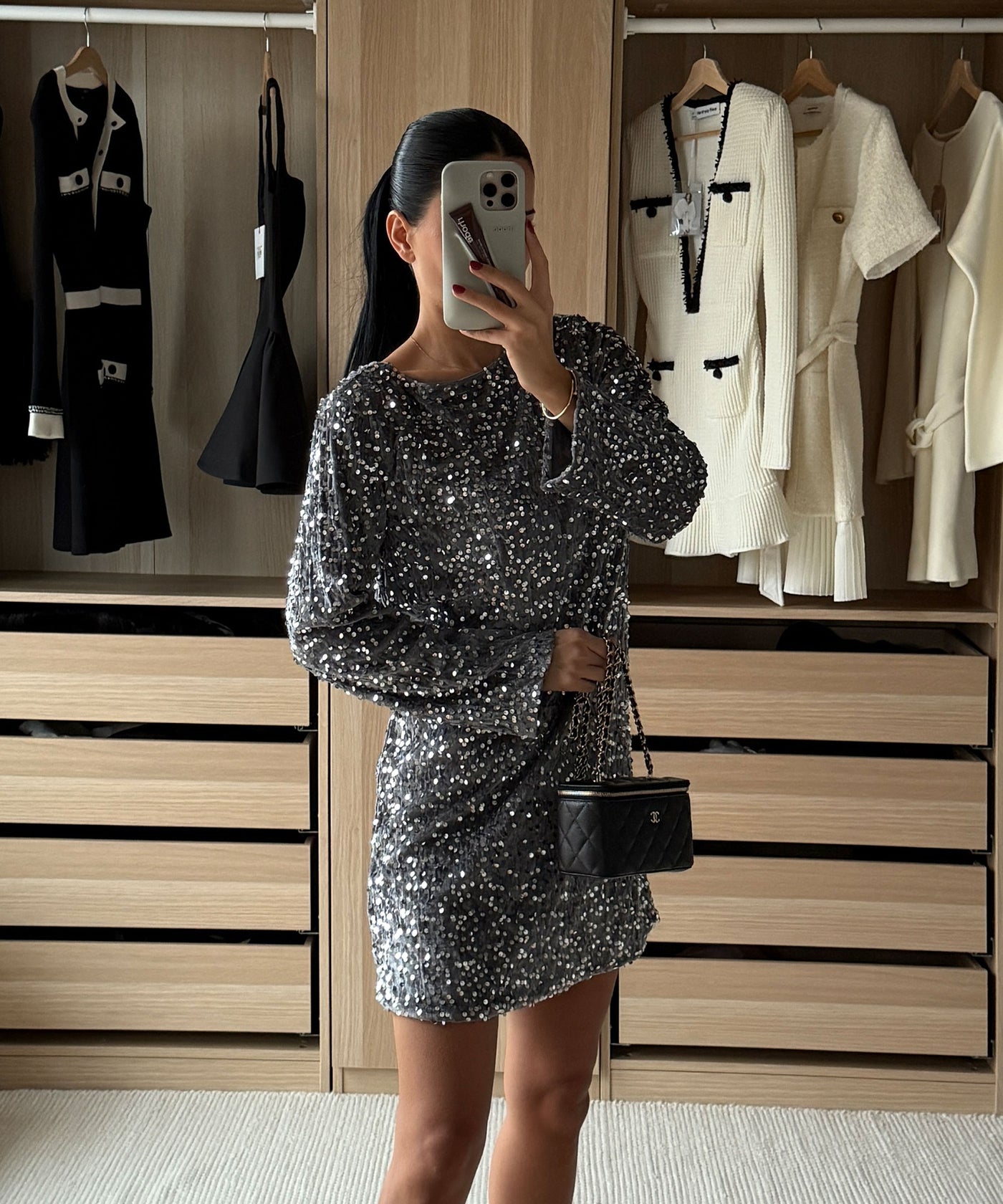 Pailletten Kleid Nessa Silber Ladypolitan ♡