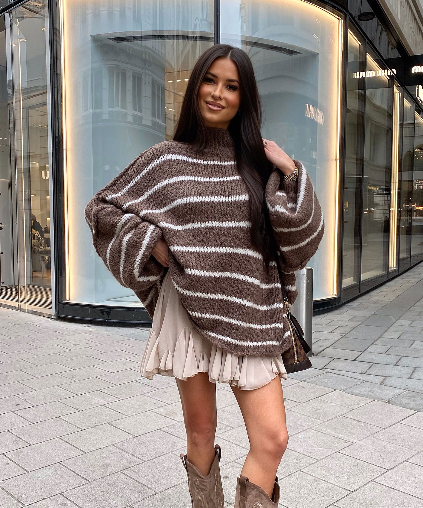 Oversize Pullover Sia Streifen Braun Ladypolitan ♡