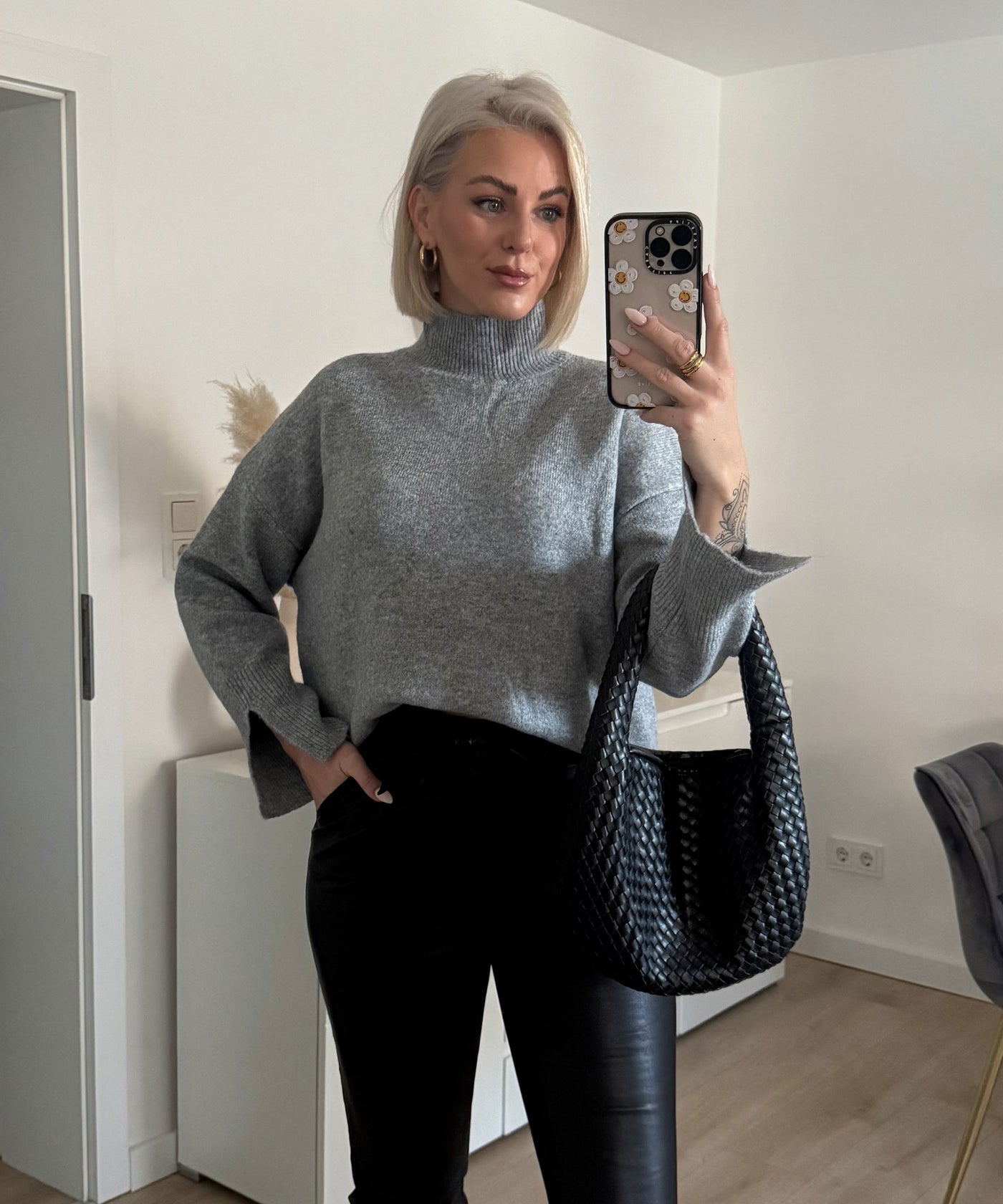 Rollkragen Pullover Sindra Grau Ladypolitan ♡