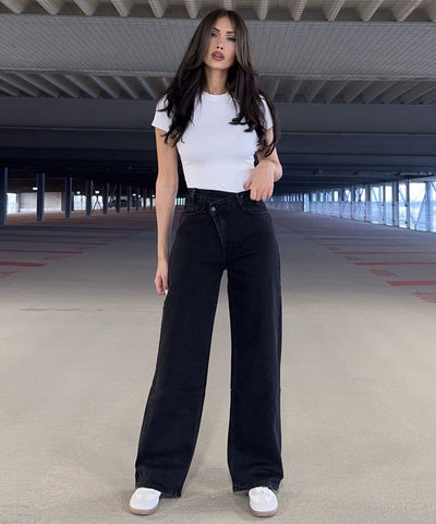 Stretch Straight Leg Jeans Galia Schwarz Ladypolitan ♡