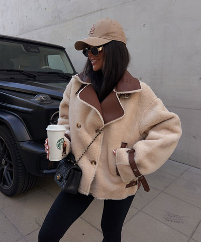 Teddy Fell Jacke Ella Beige Ladypolitan ♡
