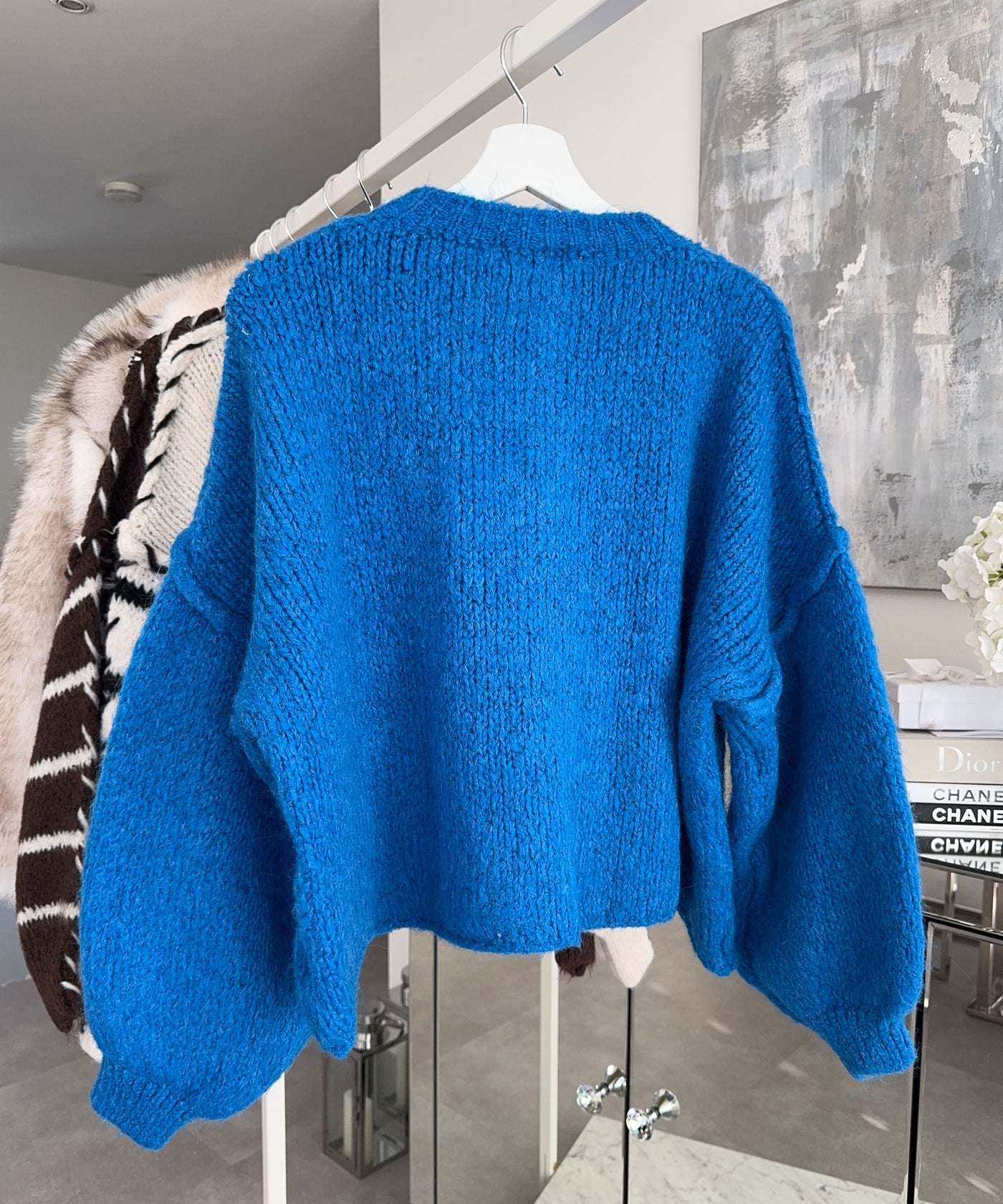 Oversize Strickjacke Jalsi Kurz Royalblau Ladypolitan ♡