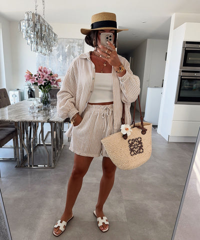 Musselin Shorts Laya Streifen Beige Ladypolitan ♡