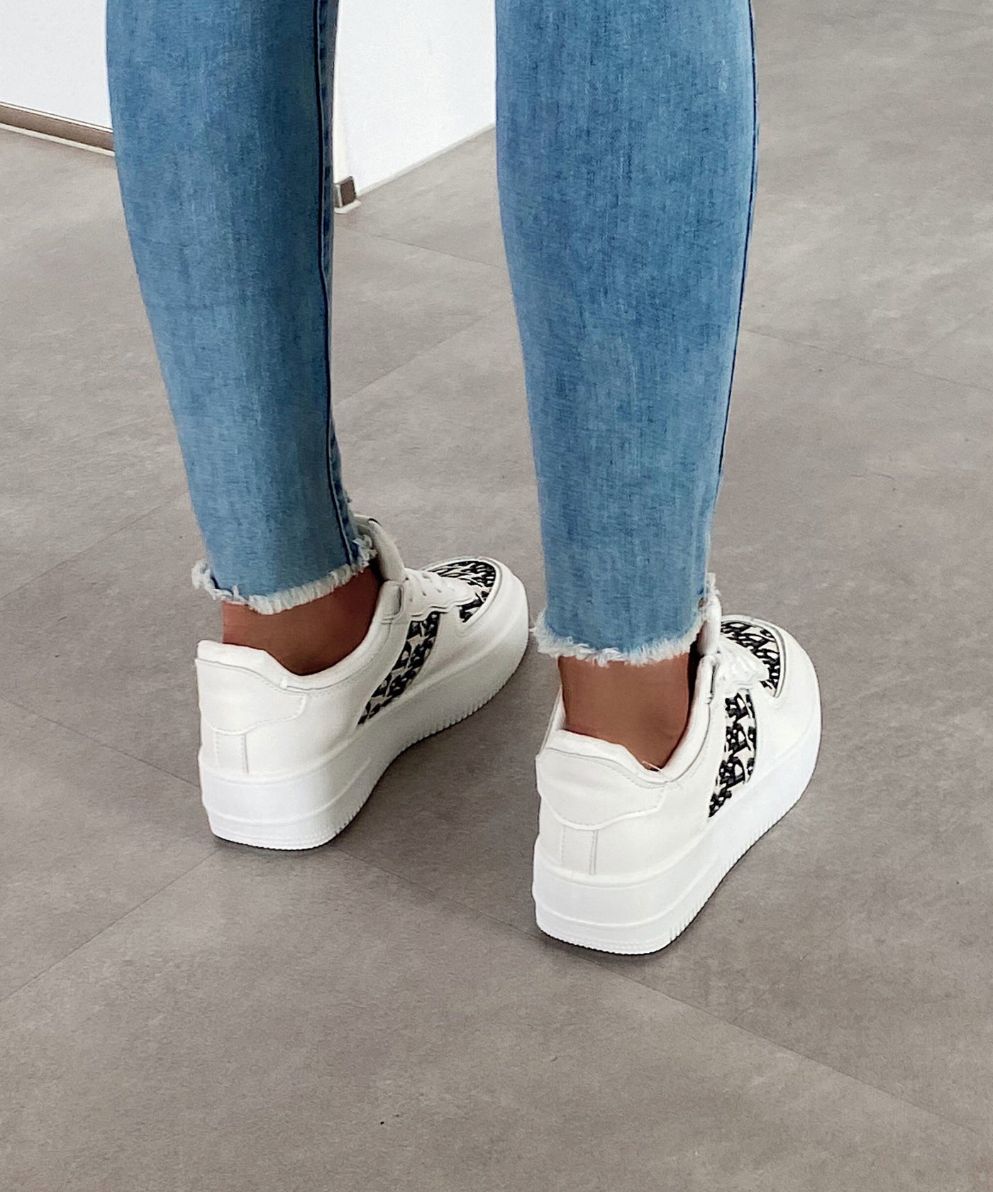 Sneaker Abby Weiß  Ladypolitan - Fashion Onlineshop für Damen   