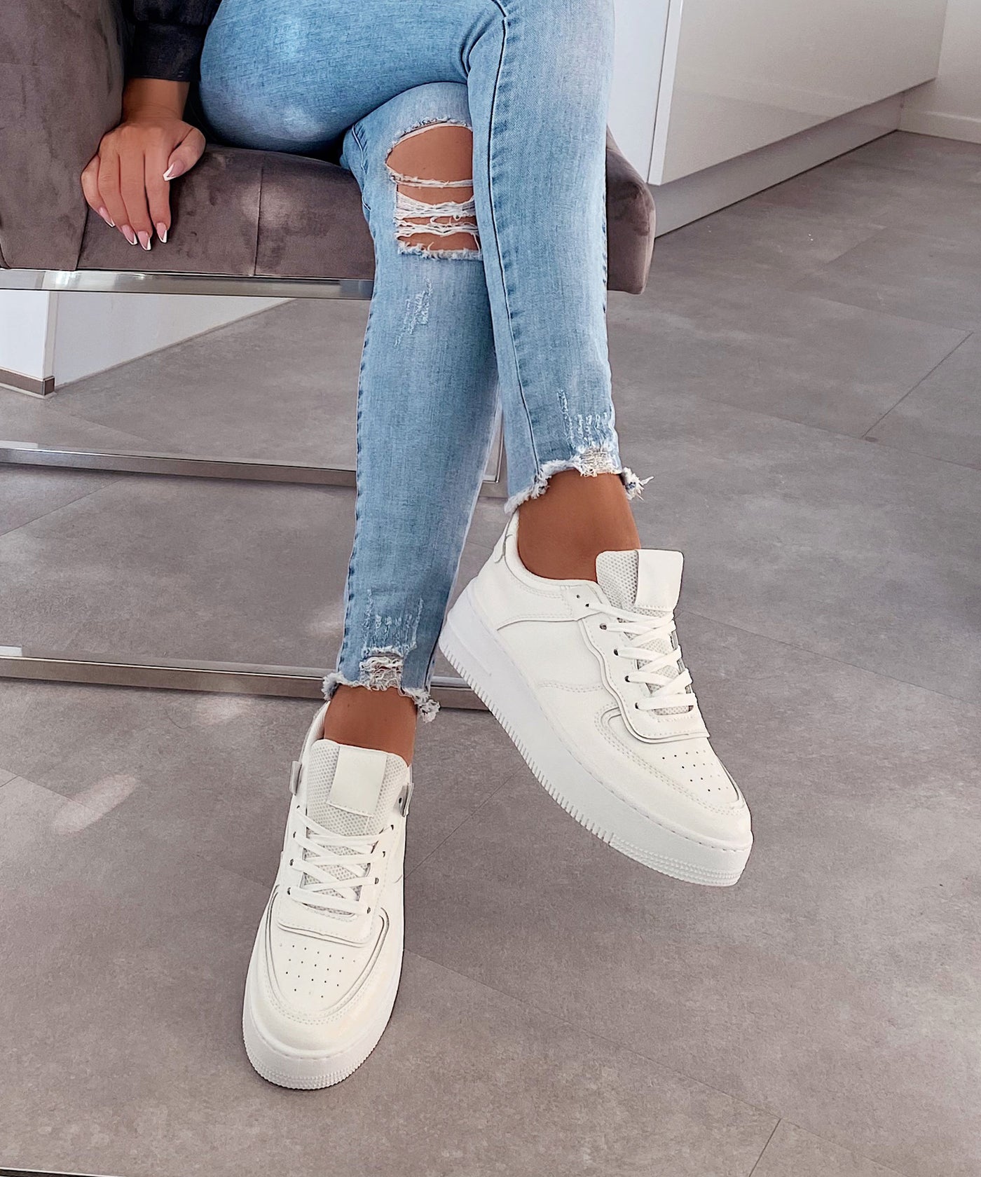Sneaker Sarai white