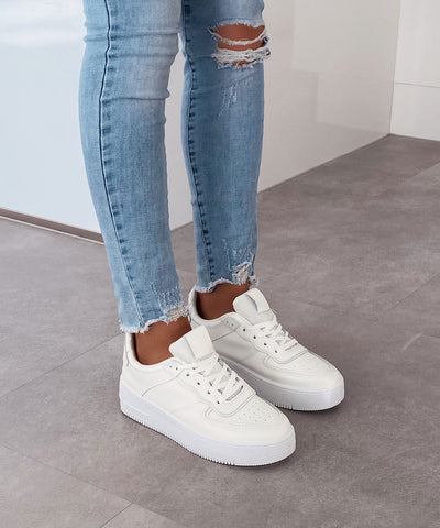 Sneaker Sarai white