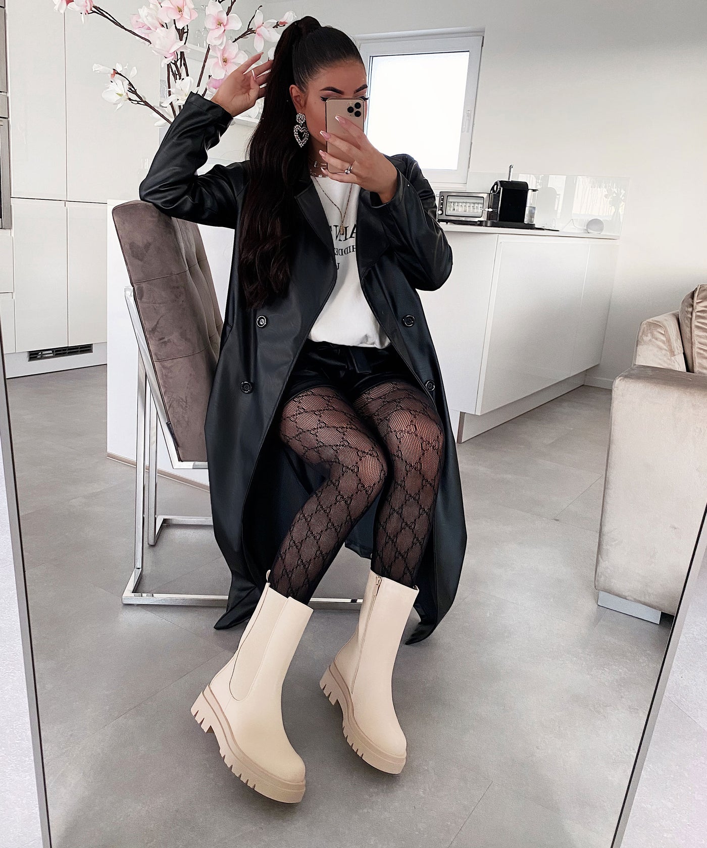 Chelsea Boots Long Beige  Ladypolitan - Fashion Onlineshop für Damen   