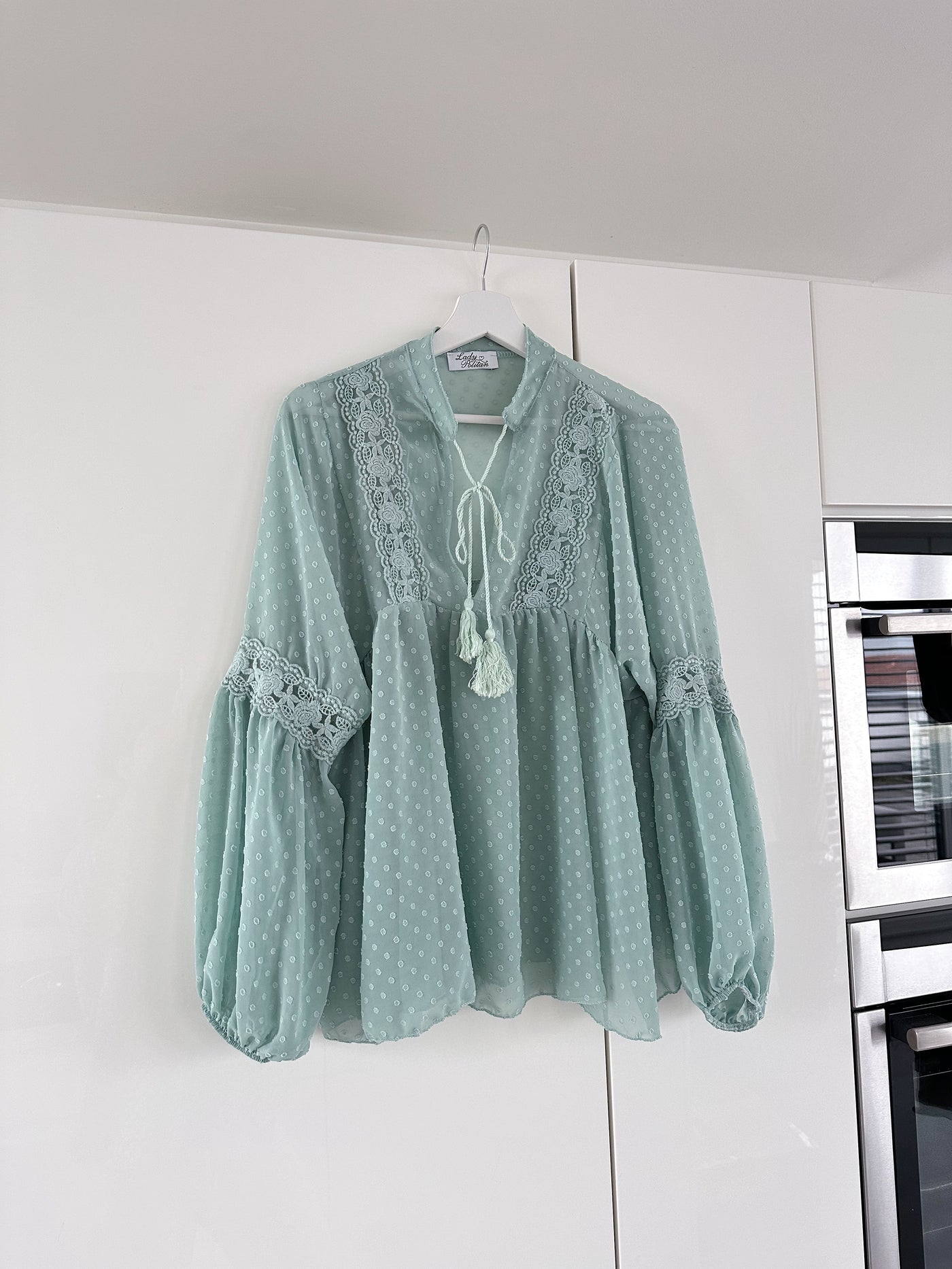 Bluse Paula Mint  Ladypolitan ♡   