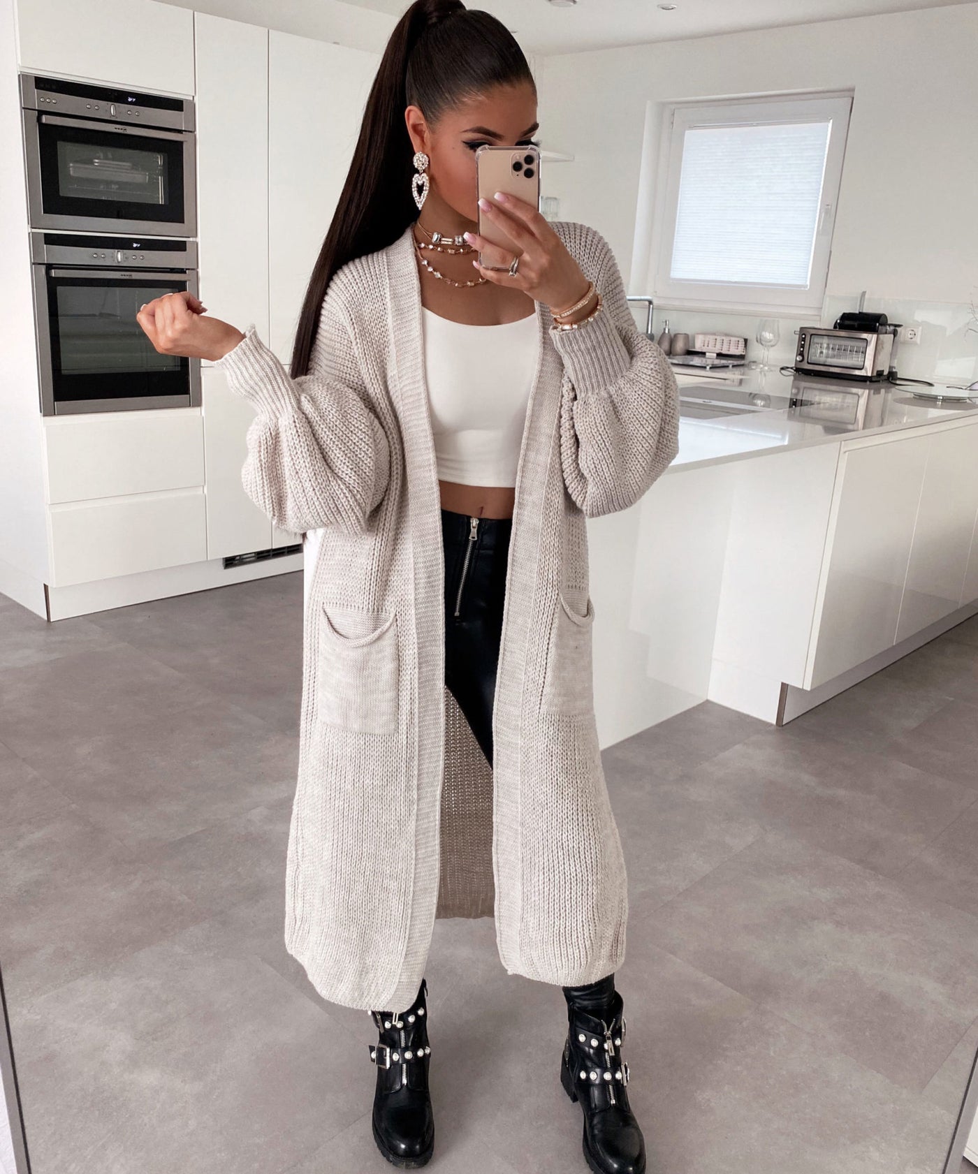 Cardigan Leilani lang Beige  Ladypolitan - Fashion Onlineshop für Damen   