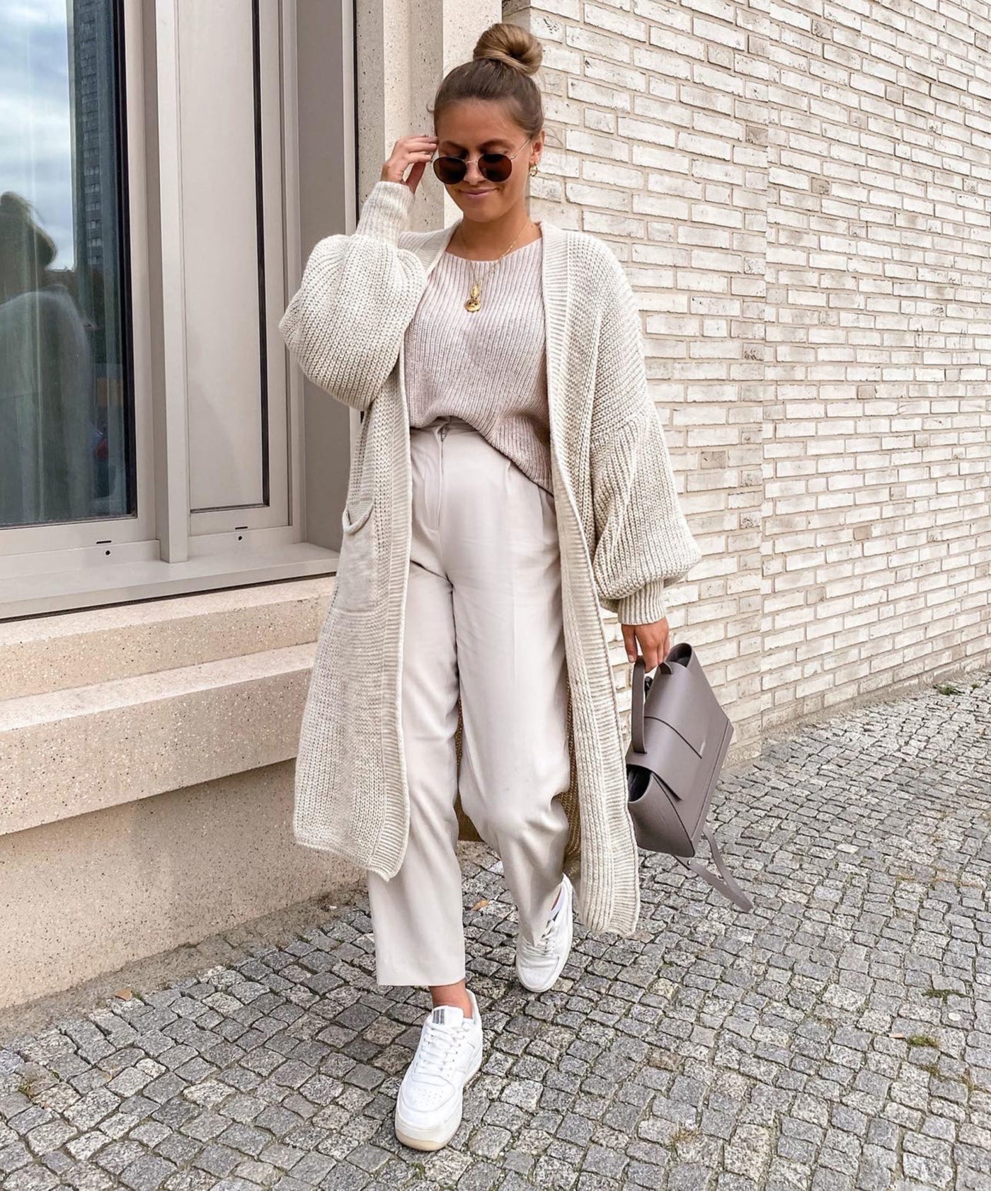 Cardigan Leilani lang Beige  Ladypolitan - Fashion Onlineshop für Damen   