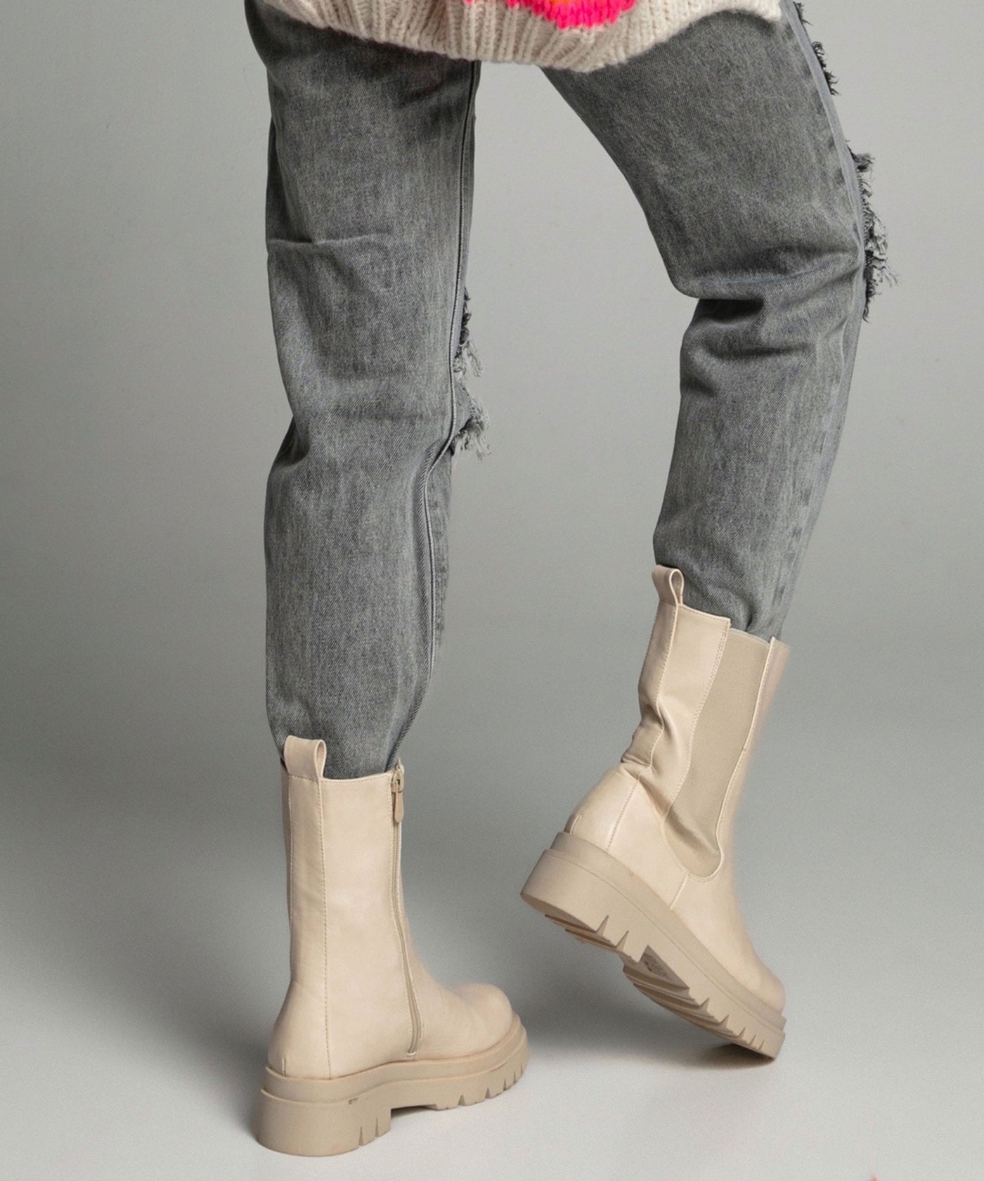 Chelsea Boots Long Beige  Ladypolitan - Fashion Onlineshop für Damen   