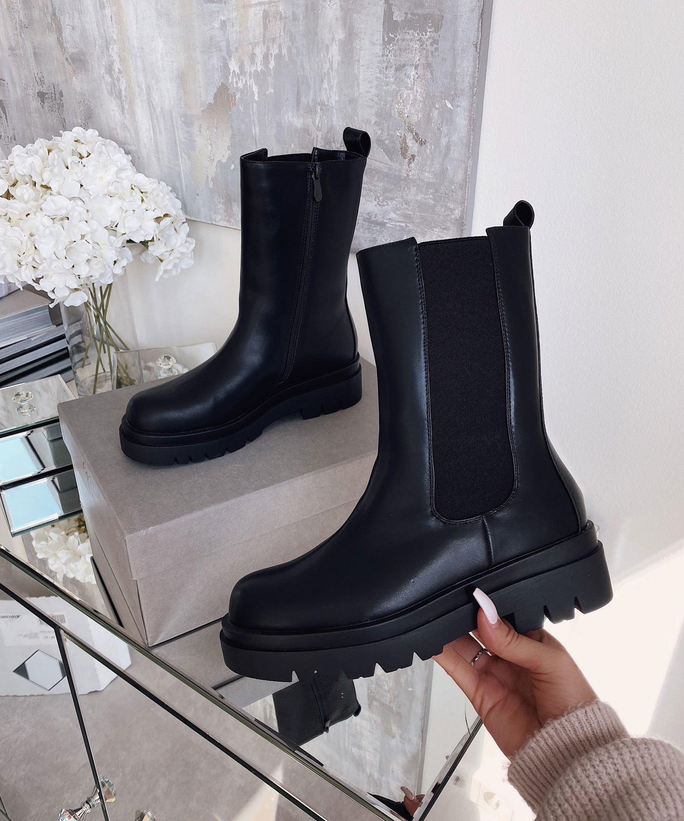 Chelsea Boots Long Schwarz  Ladypolitan - Fashion Onlineshop für Damen   