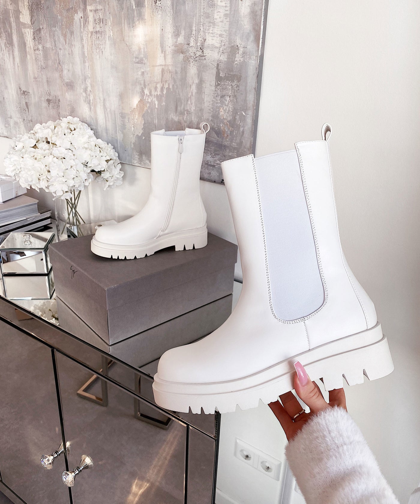 Chelsea Boots Long Weiß  Ladypolitan - Fashion Onlineshop für Damen   