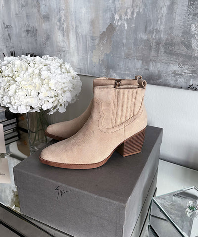 Cowboy Stiefeletten Allie Beige  Ladypolitan - Fashion Onlineshop für Damen   