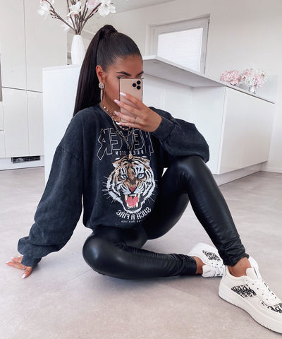 Vintage Sweater Tiger Black