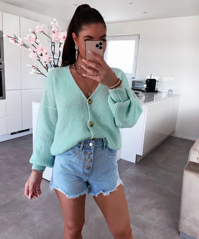 Jeans Shorts Aitana Hellblau  Ladypolitan - Fashion Onlineshop für Damen   