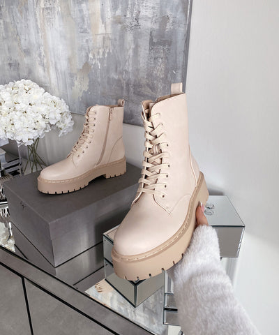 Leder Stiefel Serena Beige  Ladypolitan - Fashion Onlineshop für Damen   