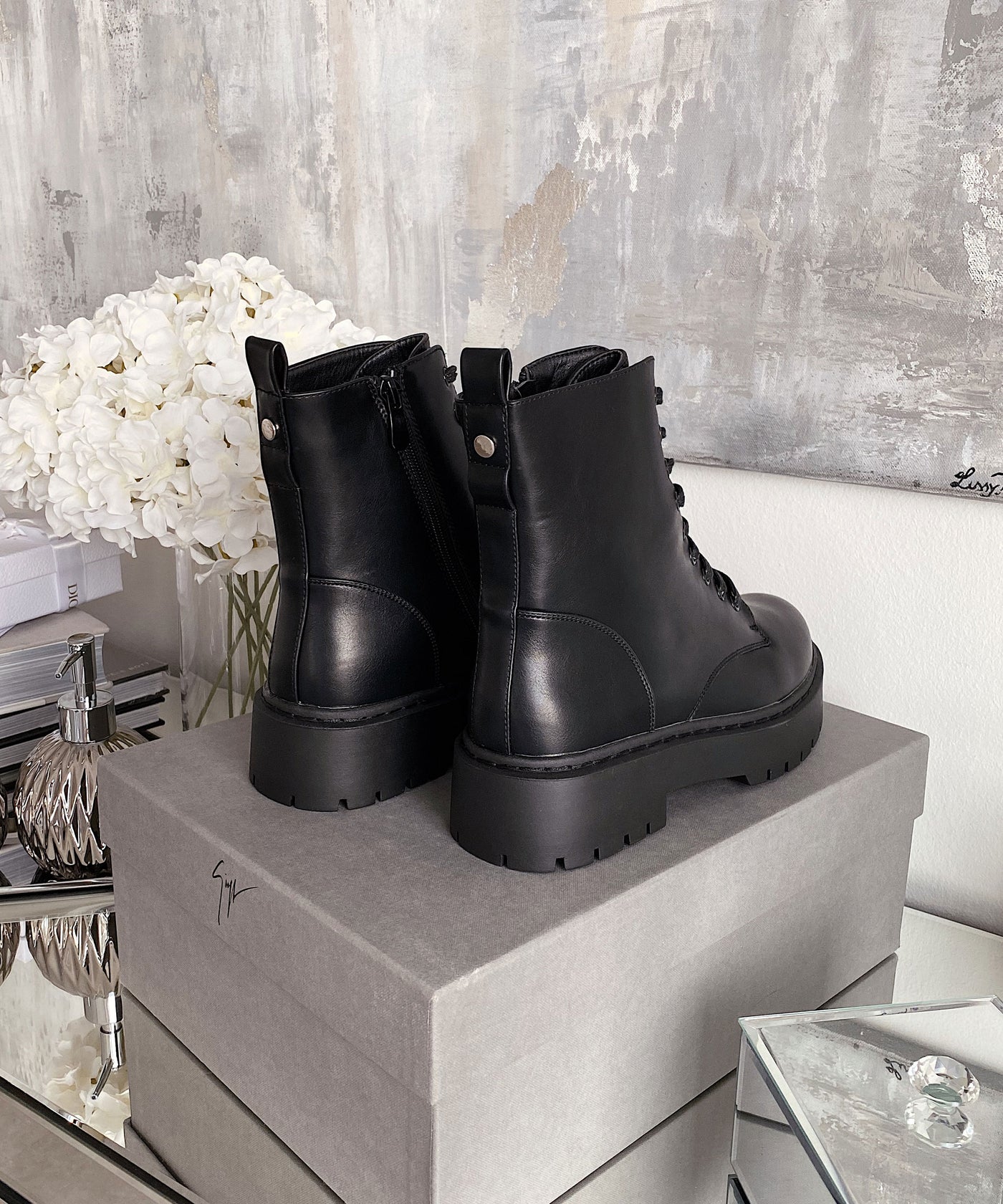 Leder Stiefel Serena Schwarz  Ladypolitan - Fashion Onlineshop für Damen   