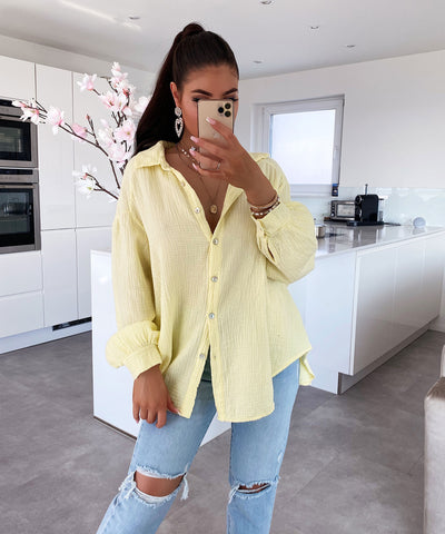 Oversize Musselin Bluse Freya Gelb Kurz  Ladypolitan - Fashion Onlineshop für Damen   