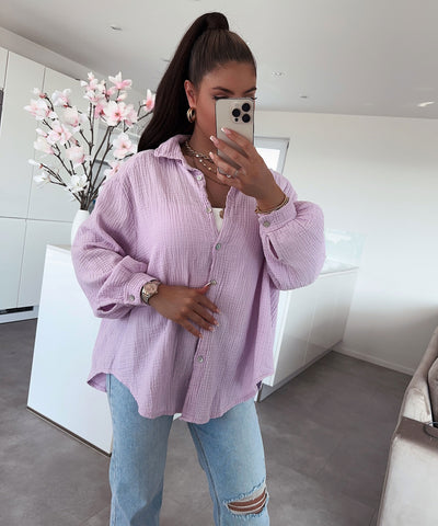 Oversize Musselin Bluse Freya Pastellila Kurz  Ladypolitan - Fashion Onlineshop für Damen   