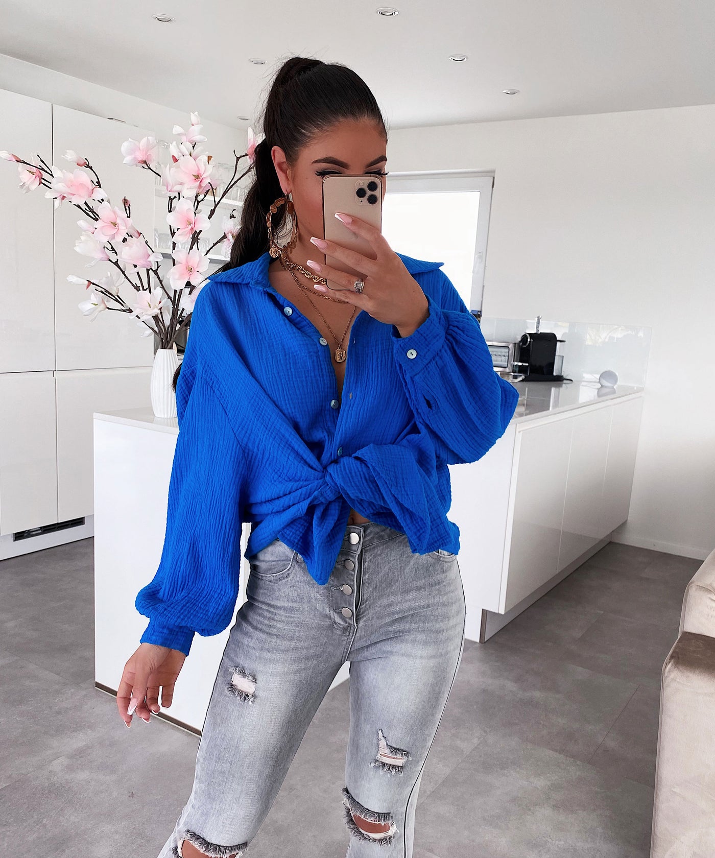 Oversize Musselin Bluse Freya Royalblau Kurz  Ladypolitan - Fashion Onlineshop für Damen   