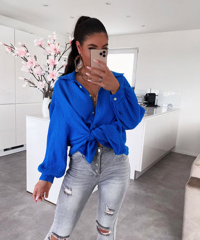 Oversize Musselin Bluse Freya Royalblau Kurz  Ladypolitan - Fashion Onlineshop für Damen   