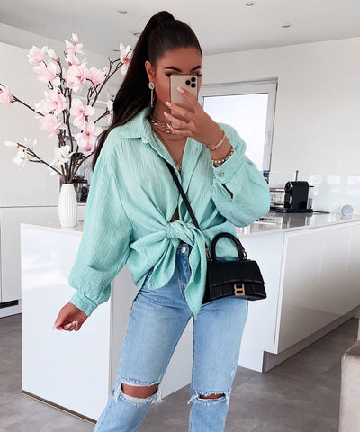 Oversize Musselin Bluse Freya Türkis Kurz  Ladypolitan - Fashion Onlineshop für Damen   