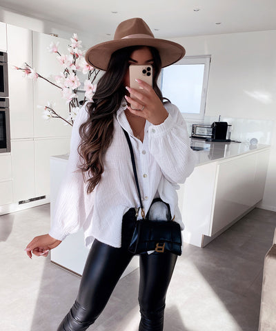 Oversize Musselin Bluse Freya Weiß Kurz  Ladypolitan - Fashion Onlineshop für Damen   