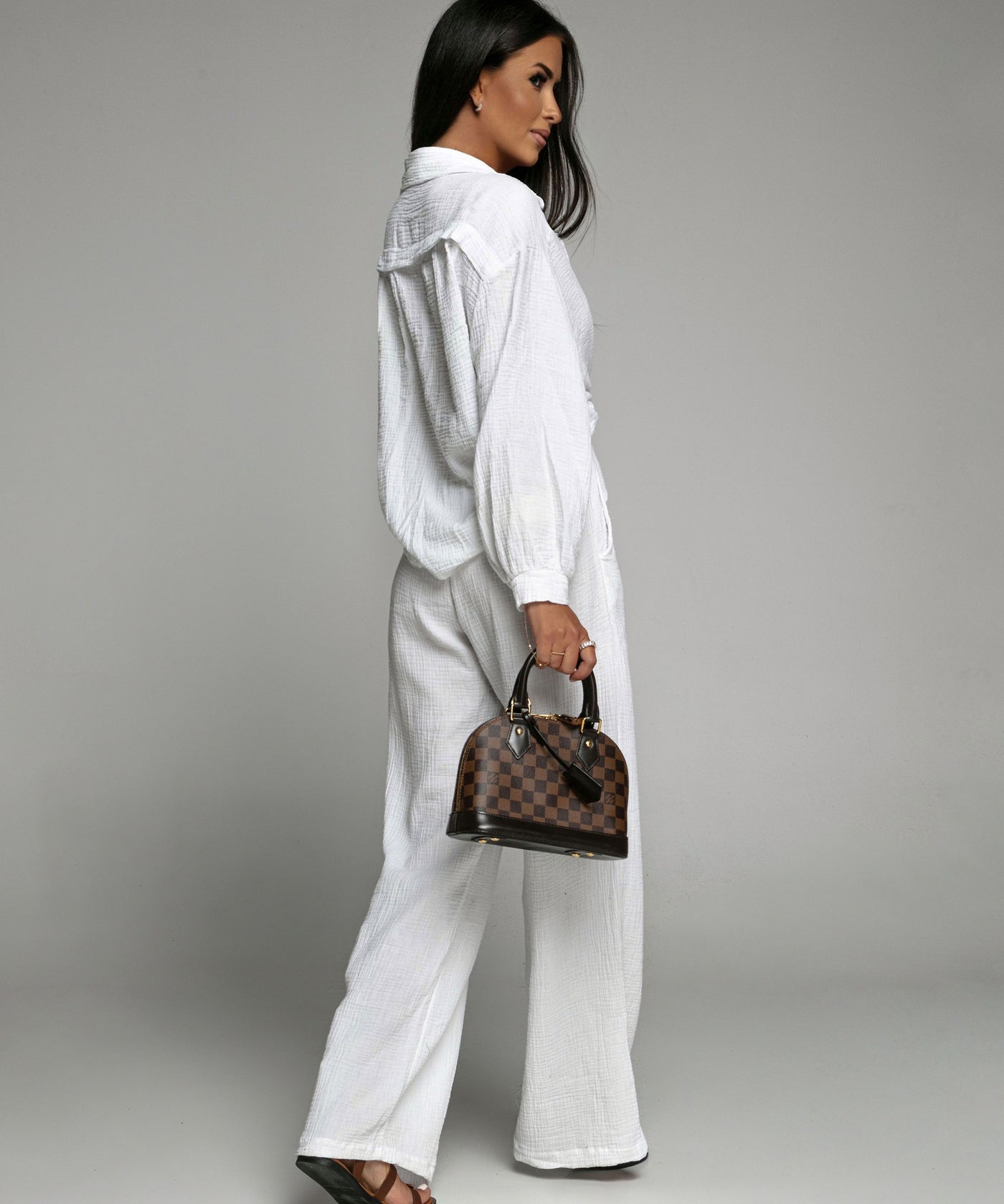 Oversize Musselin Bluse Freya Weiß Kurz  Ladypolitan - Fashion Onlineshop für Damen   
