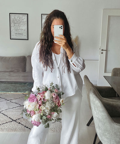 Oversize Musselin Bluse Freya Weiß Kurz  Ladypolitan - Fashion Onlineshop für Damen   