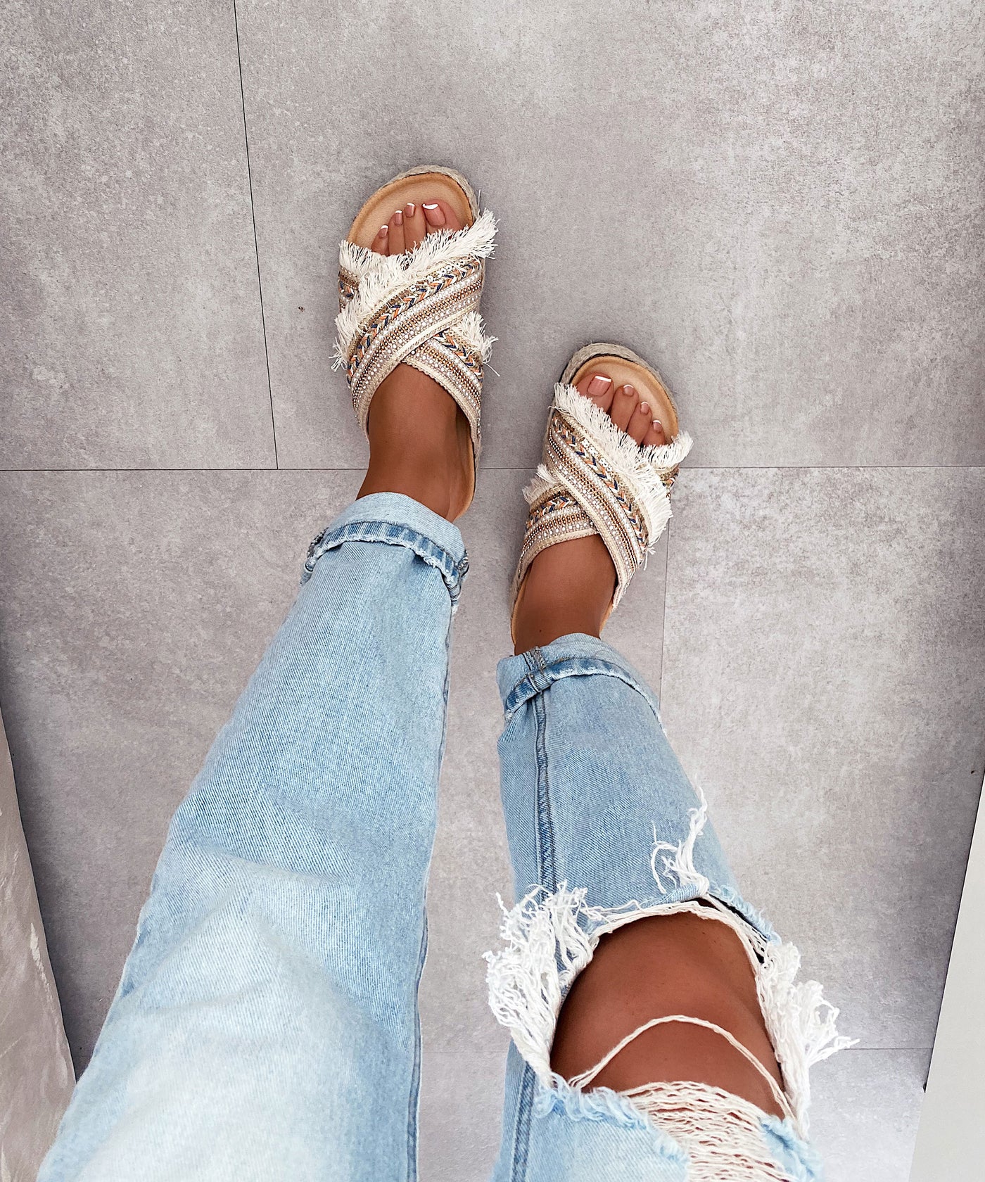 Pantolette Braelyn Beige  Ladypolitan - Fashion Onlineshop für Damen   