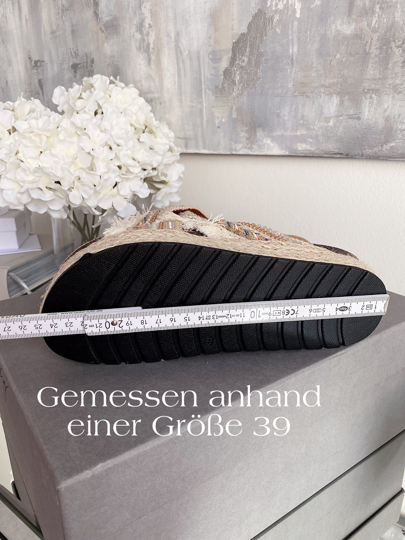 Pantolette Braelyn Beige  Ladypolitan - Fashion Onlineshop für Damen   