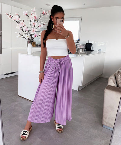 Plissee Hose Mira Lila  Ladypolitan - Fashion Onlineshop für Damen   