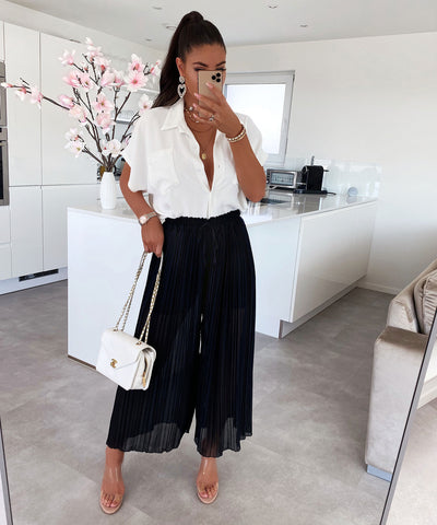 Plissee Hose Mira Schwarz  Ladypolitan - Fashion Onlineshop für Damen   