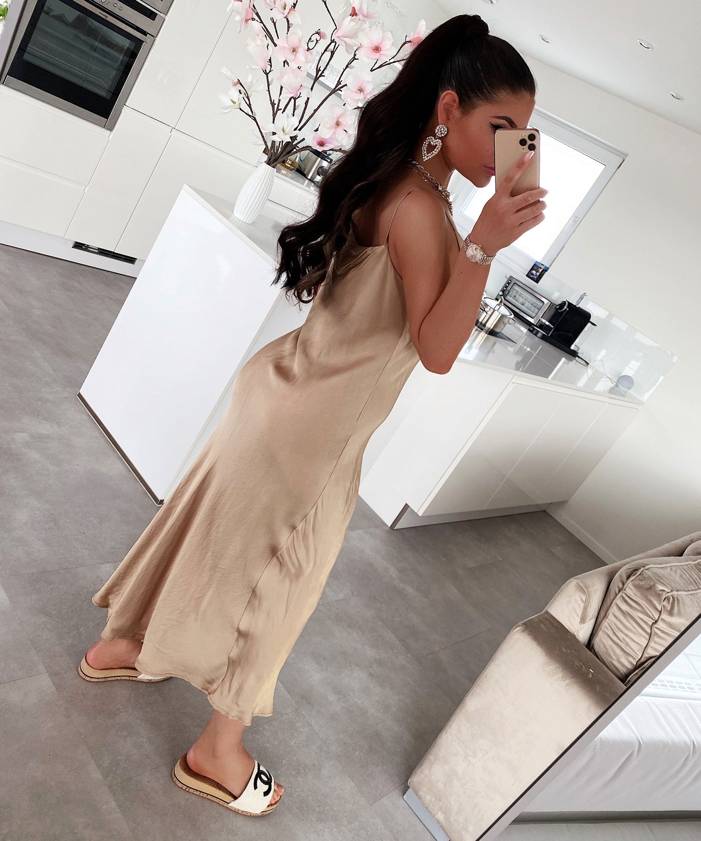 Satin Kleid Casha Camel  Ladypolitan ♡   