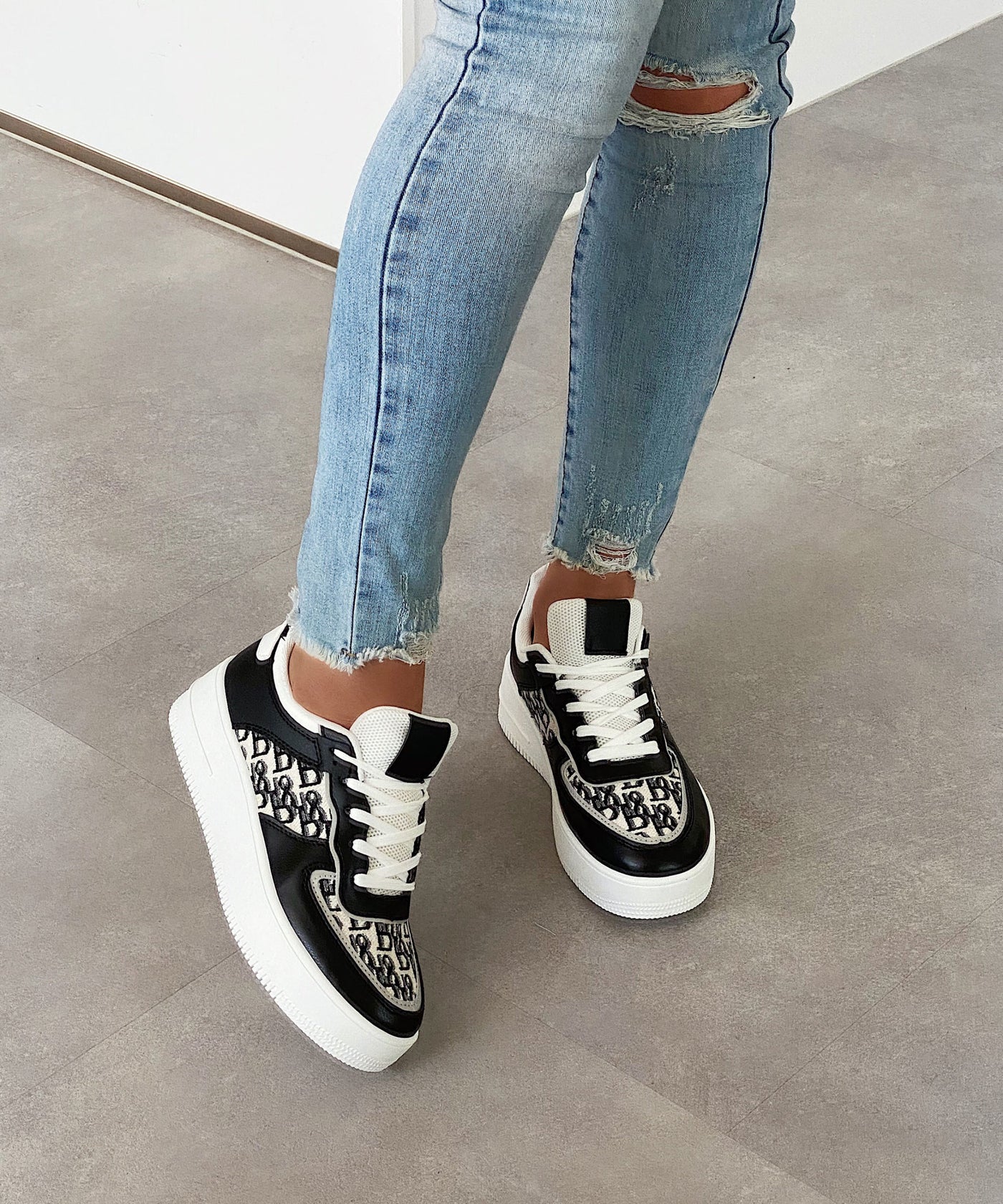 Sneaker Abby Schwarz  Ladypolitan - Fashion Onlineshop für Damen   