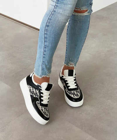 Sneaker Abby Schwarz  Ladypolitan - Fashion Onlineshop für Damen   