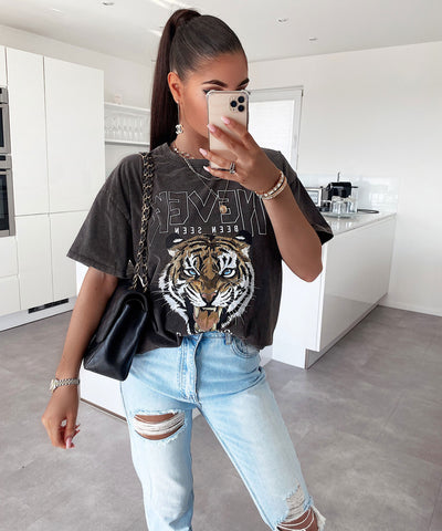 T-Shirt Tiger Vintage Schwarz  Ladypolitan - Fashion Onlineshop für Damen   