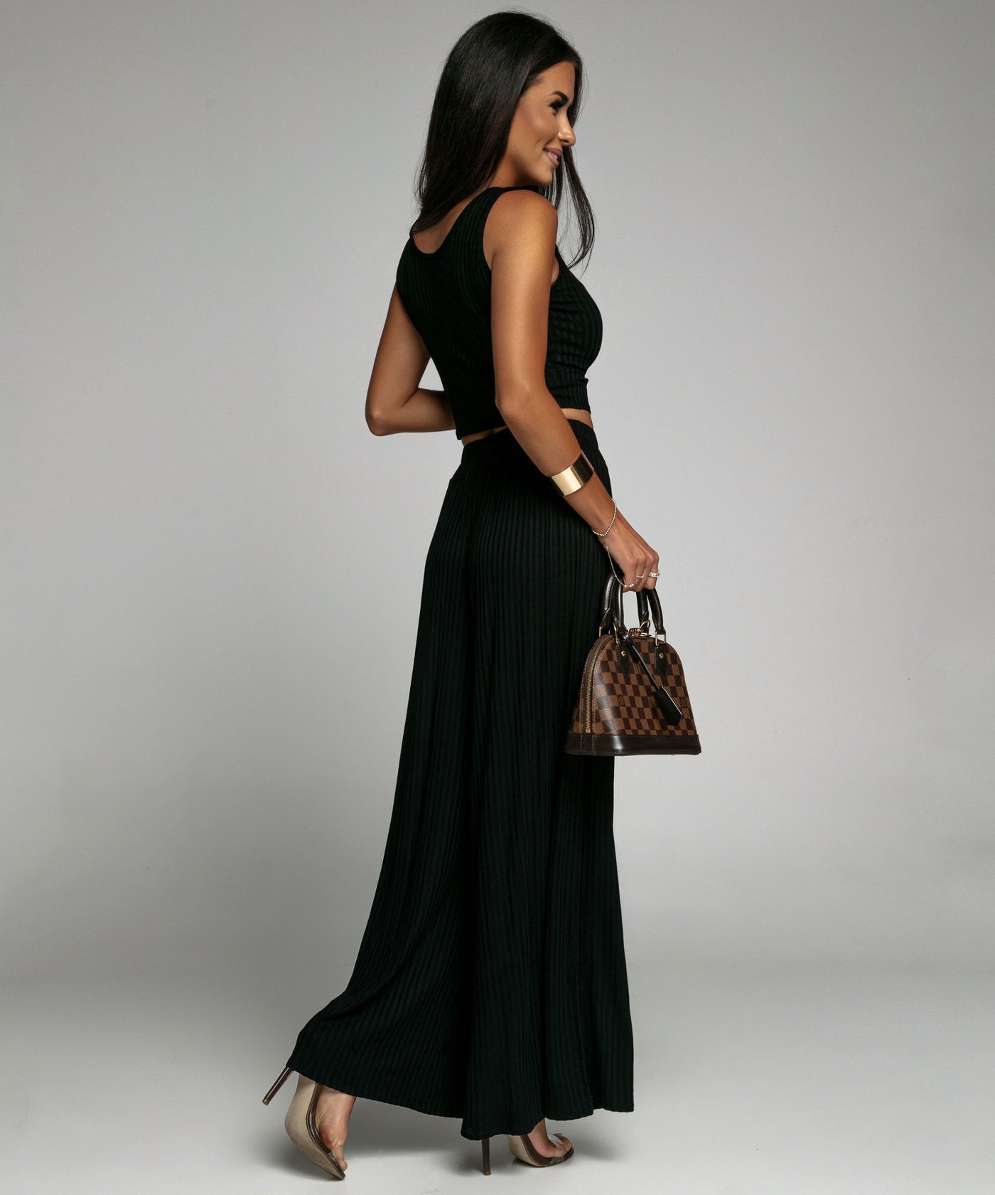 Weiches Ripp Set Ina Schwarz  Ladypolitan - Fashion Onlineshop für Damen   