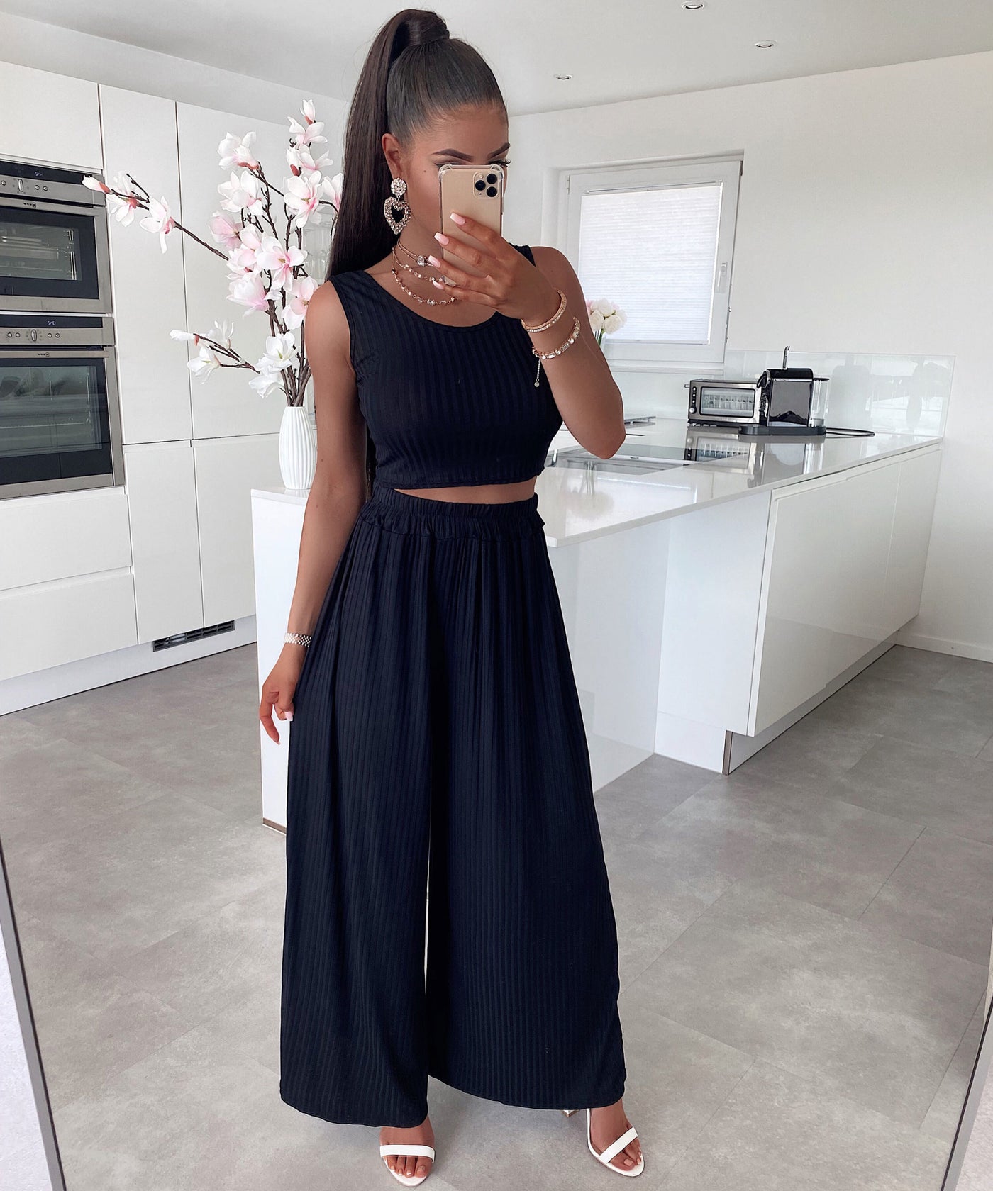 Weiches Ripp Set Ina Schwarz  Ladypolitan - Fashion Onlineshop für Damen   