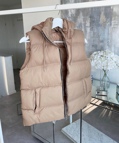 Weste Megan Kurz Camel  Ladypolitan - Fashion Onlineshop für Damen   