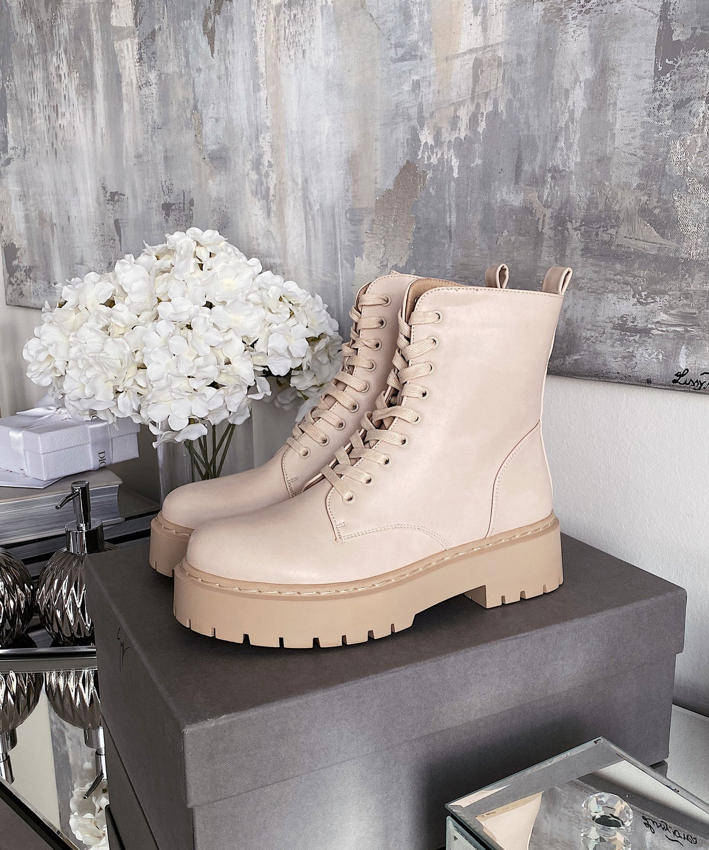 Leather Boots Serena Beige