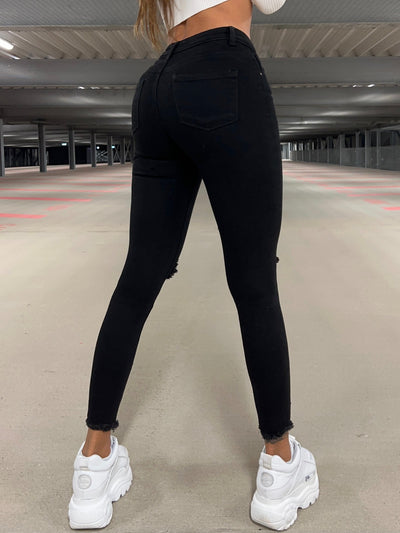 Skinny Jeans Camryn Schwarz  Ladypolitan - Fashion Onlineshop für Damen   