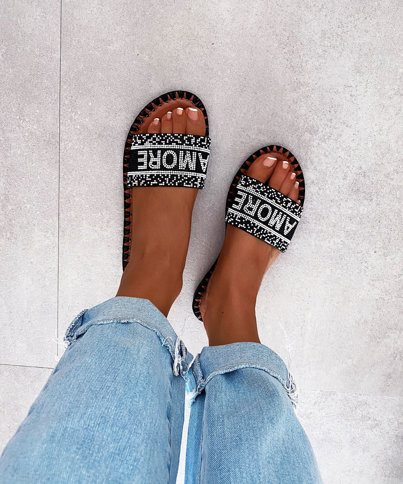 Slippers Amore Black